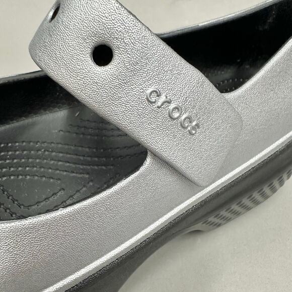 Crocs Stomp Mary Jane Platform Shoes in Silver/Black Women's Size 10 Mens 8 NWOT - Picture 2 of 16